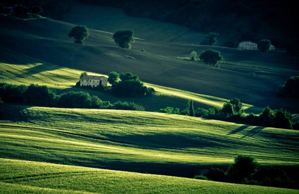 Photograph Nanouk El Gamal Wijchers Le Marche on One Eyeland